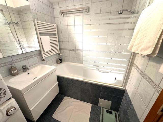 Apartament Peony Kaldy Free Garage Under The House *
